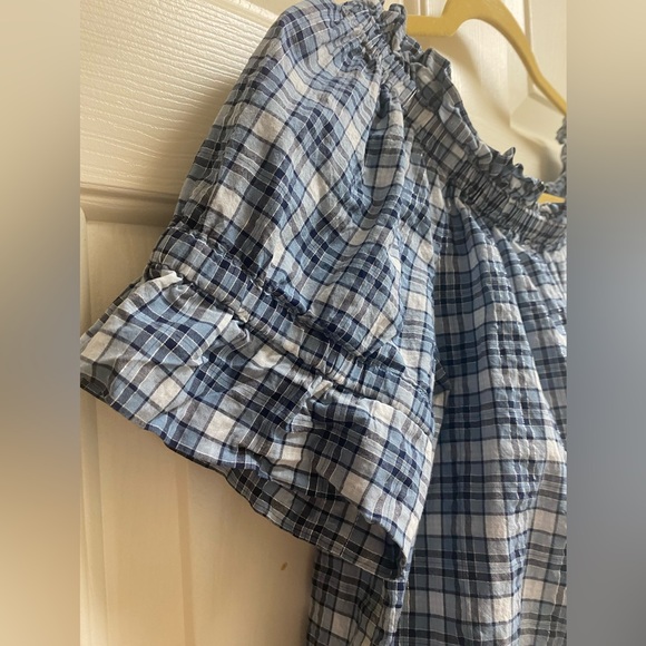 Michael Kors Off-Shoulder Plaid Ruffled Top Size Large - Picture 4 of 16